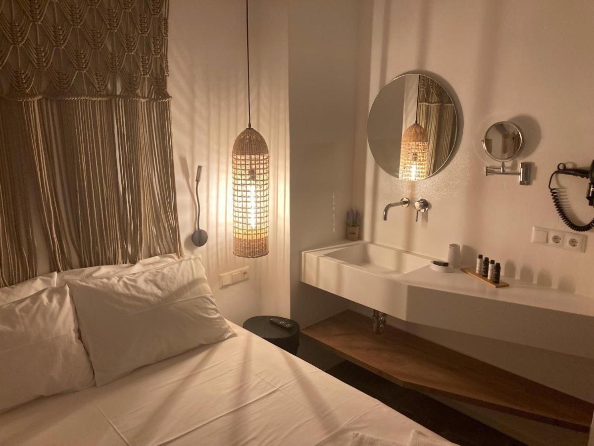 Ninemia Naxos Suites Agios Thaleleos Exterior foto